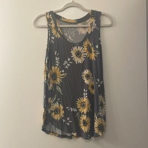 Maurices 24/7 tank - sunflowers